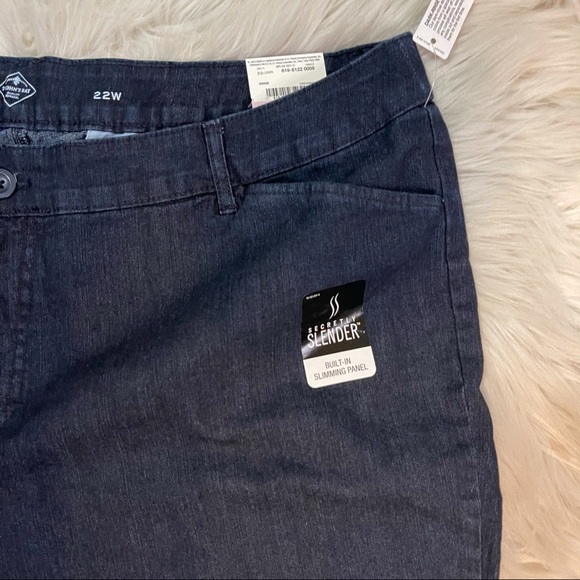 NWT St Johns Bay Bermuda Shorts women’s Plus Size 22W - Picture 3 of 4